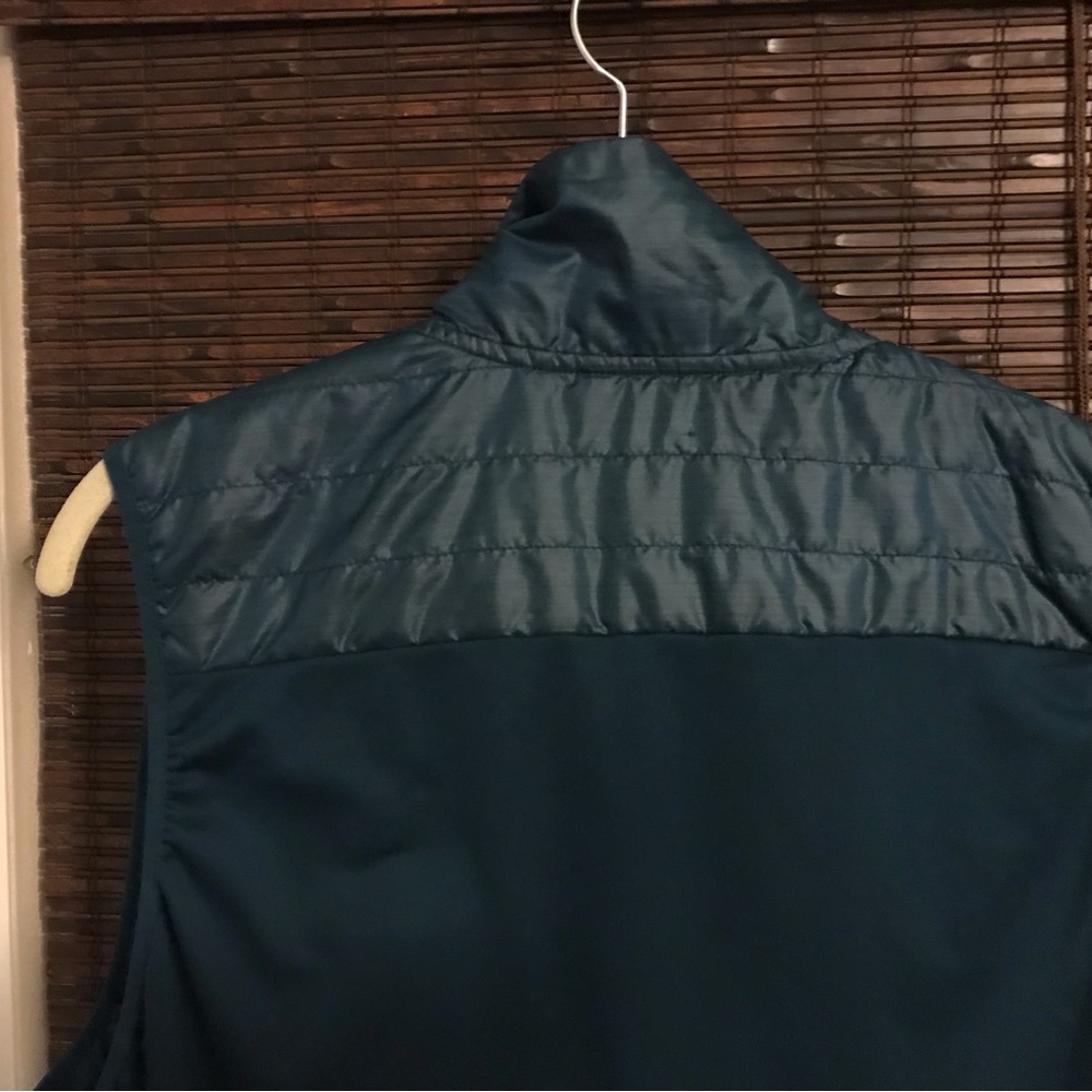 NIKE RUNNING VEST - Picture 5 of 8